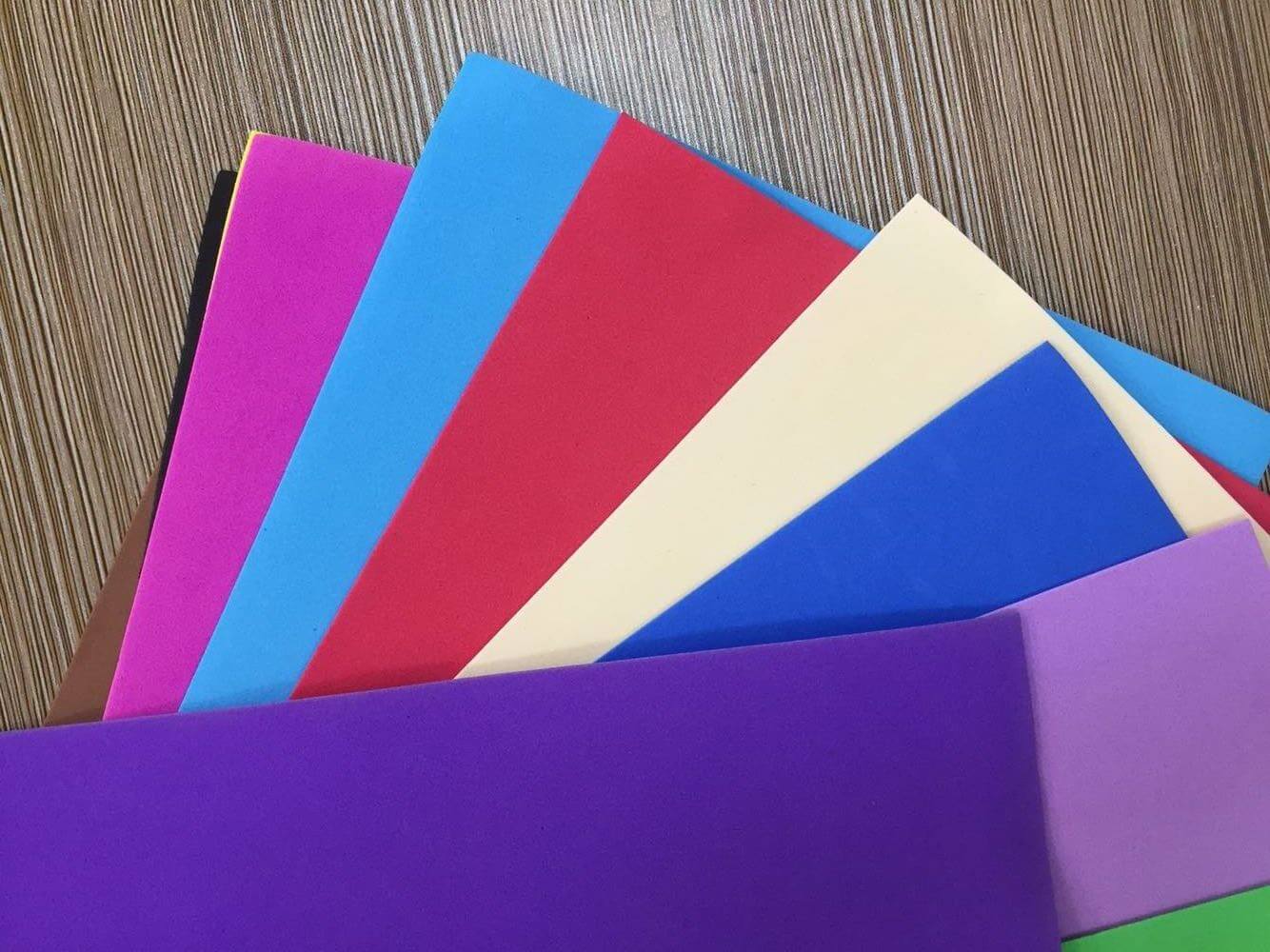 https://www.foamtechchina.com/wp-content/uploads/2019/03/EVA-Foam-Sheets.jpg