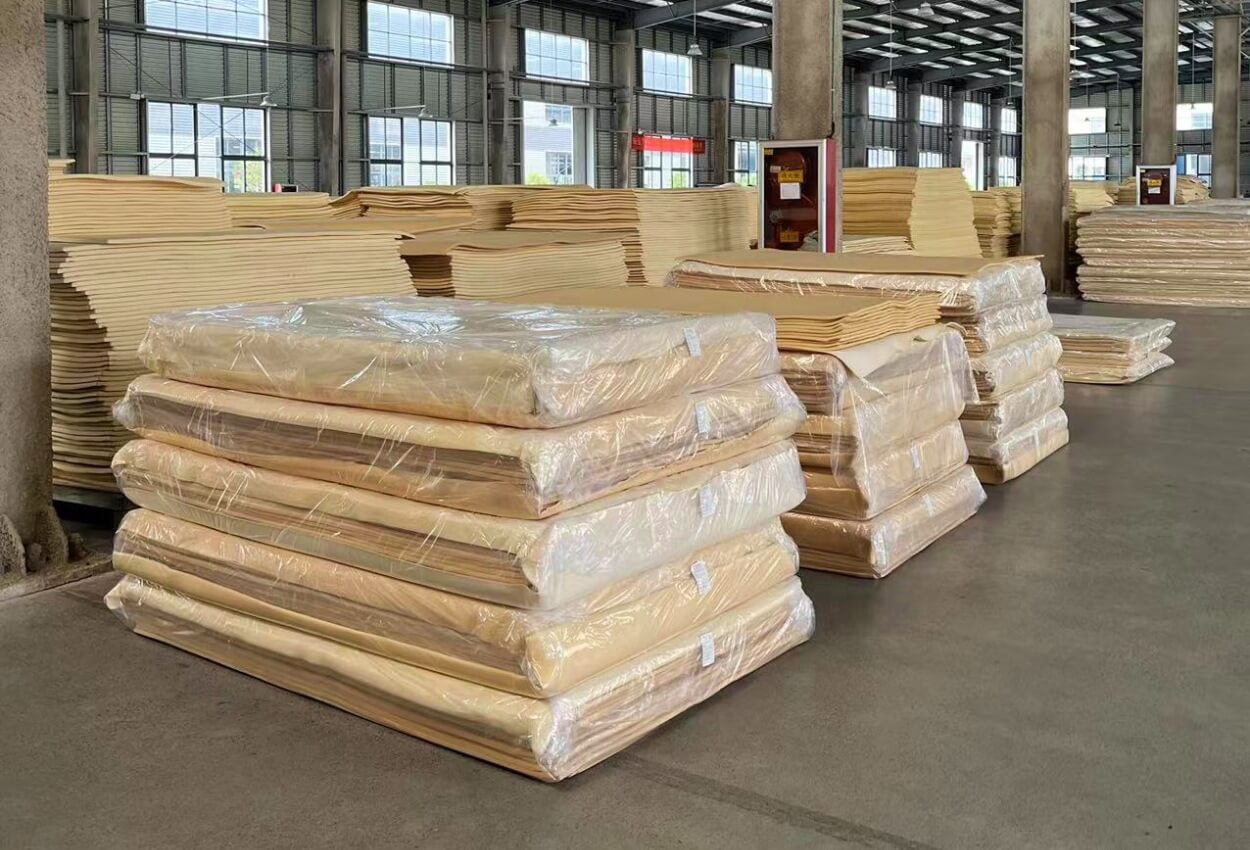 Brown Vinyl Nitrile Foam Sheets for Floating Purpose
