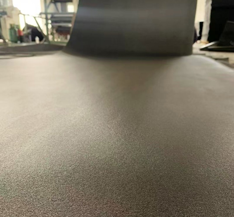 Crosslinked black PE foam in production